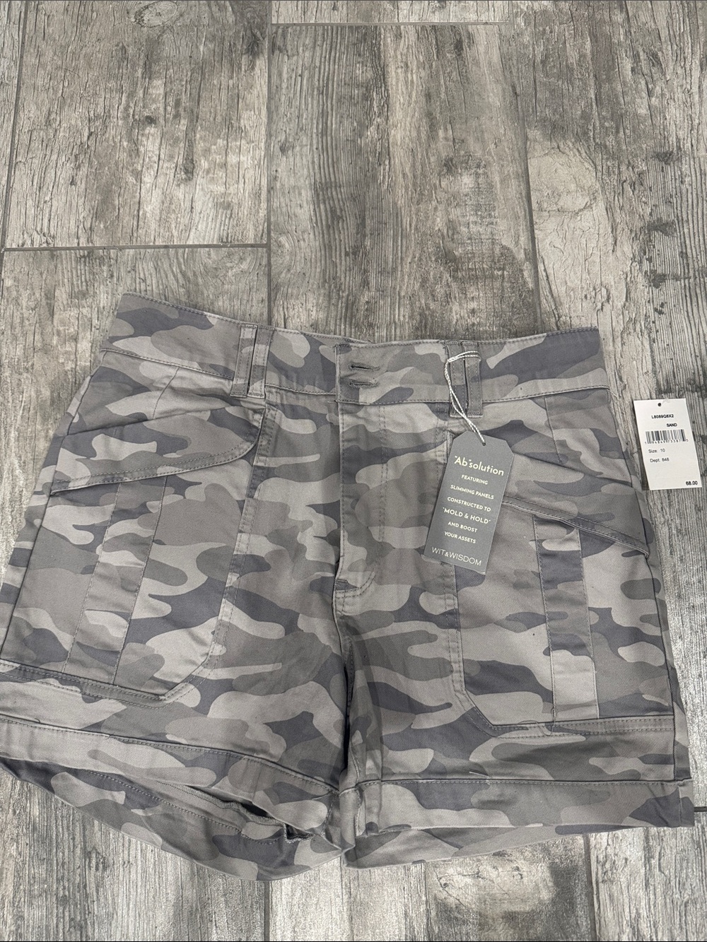 NWT Wit & Wisdom Gray Camo Cargo Shorts